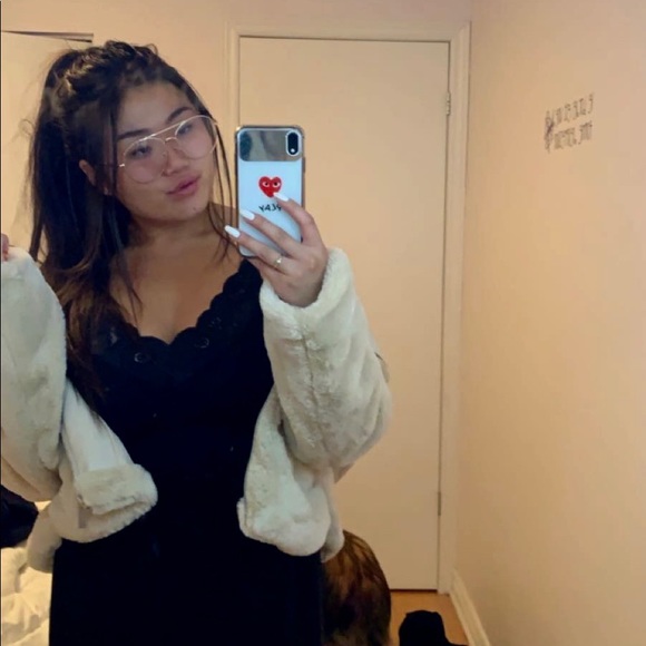 Meet your Posher, Aurélie - Picture 1 of 1